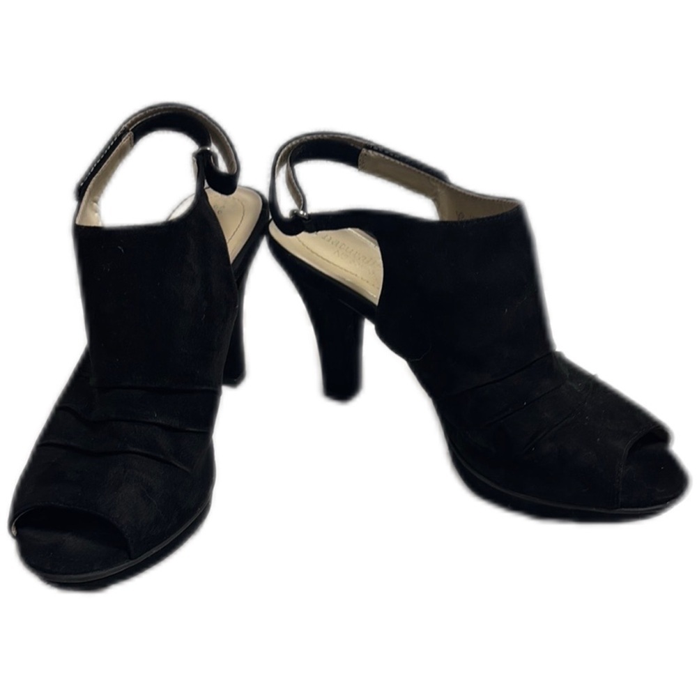 Naturalizer Black Velvet Slingback Heels
